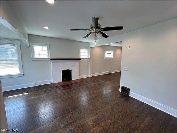 2nd image of 13830 Lyric Ave