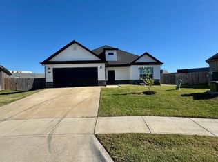 1340 Mount Hood Dr, Centerton, AR 72719