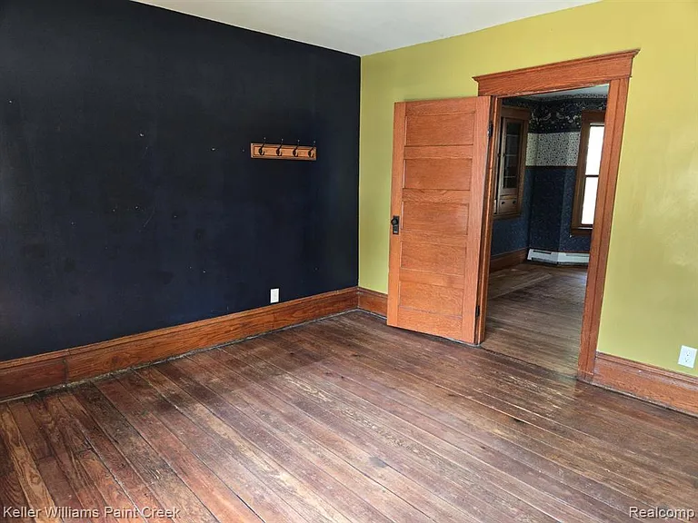 1125 S Long Lake Blvd — Photo 14
