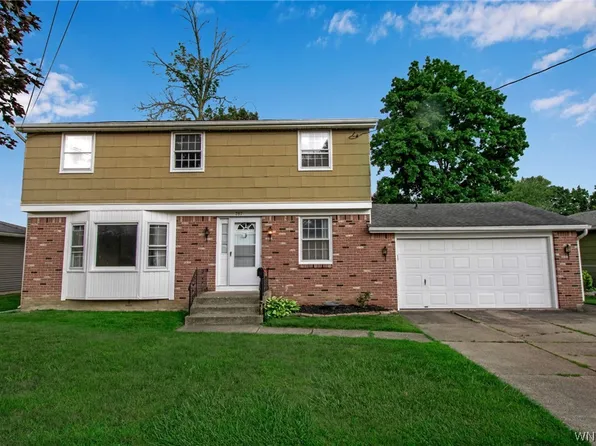 787 Castlebar Dr, North Tonawanda, NY 14120