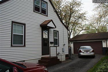 4th image of 547 Oak Knoll Ave SE