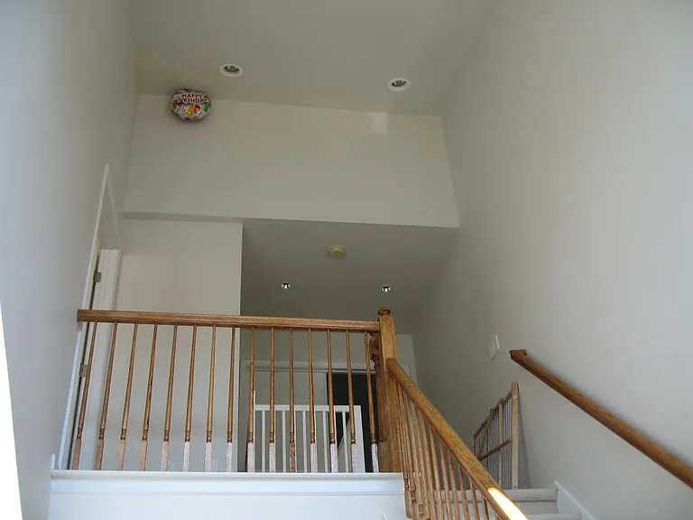 101 Summerhill Dr — Photo 14