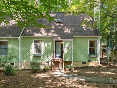 104 Barbee Ct, Carrboro, NC, 27510