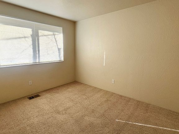 3rd image of 3623 Gypsum Rd