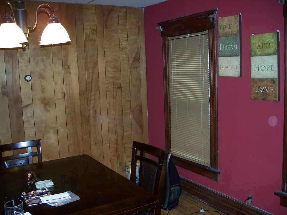 2nd image of 308 Expense St Floor 1
