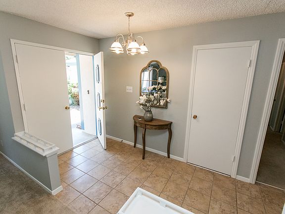2nd image of 5351 Paseo Orlando