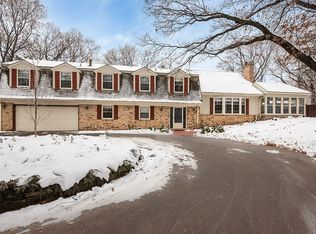 3275 Eldorado Trl E, Minnetonka, MN 55305