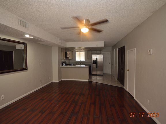 3rd image of 6012 Pebble Beach Blvd #1