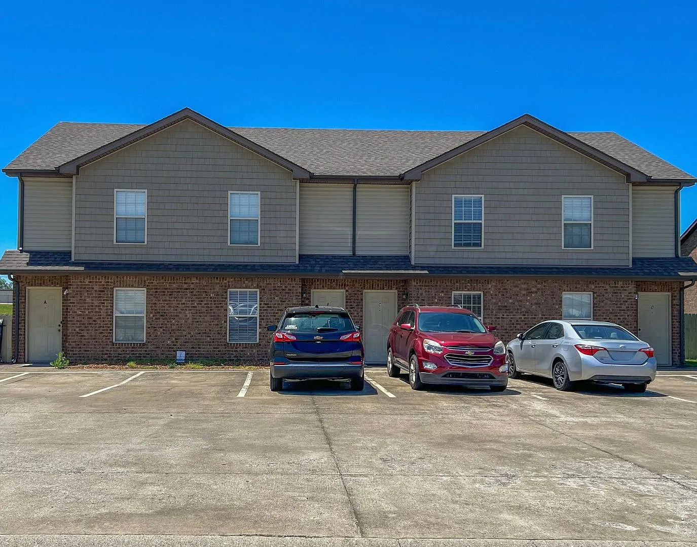 1604 Railton Court — Photo 1