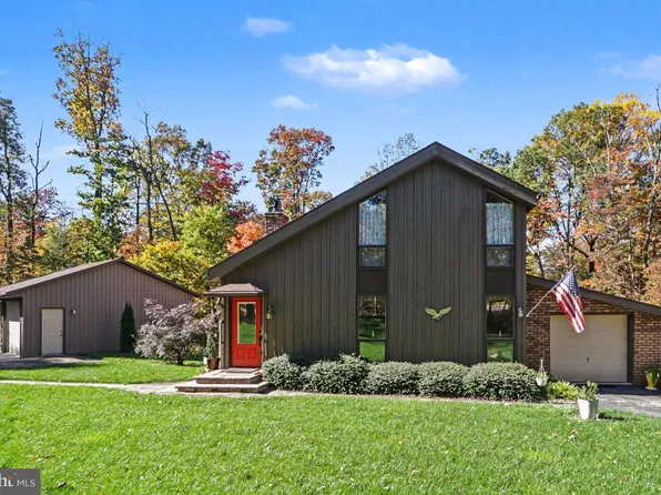 544 Hemlock Ln, Lebanon, PA 17042