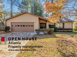 655 Creekwood Xing W, Roswell, GA 30076
