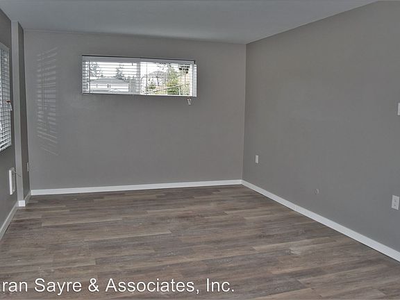 5th image of 19279 11th Pl S APT 1