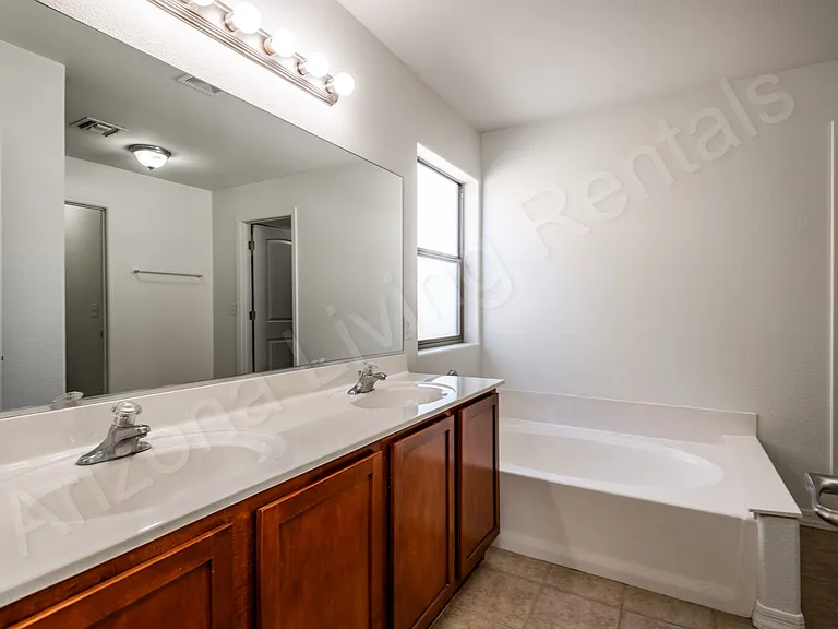 2855 N Melody St — Photo 17