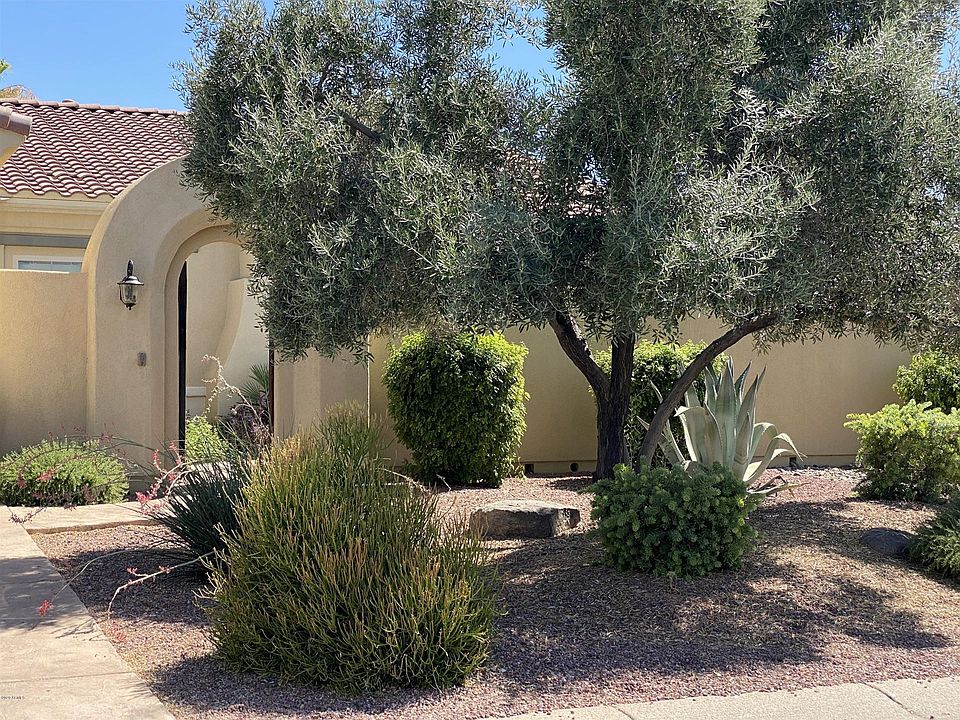 1st image of 13231 W Cabrillo Dr