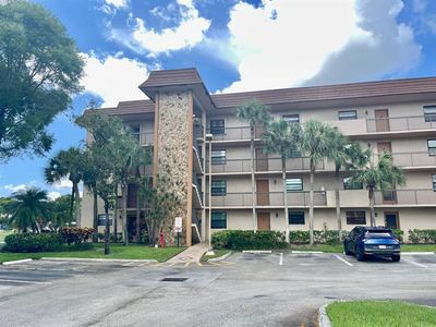 4940 E Sabal Palm Blvd #102, Tamarac, FL, 33319