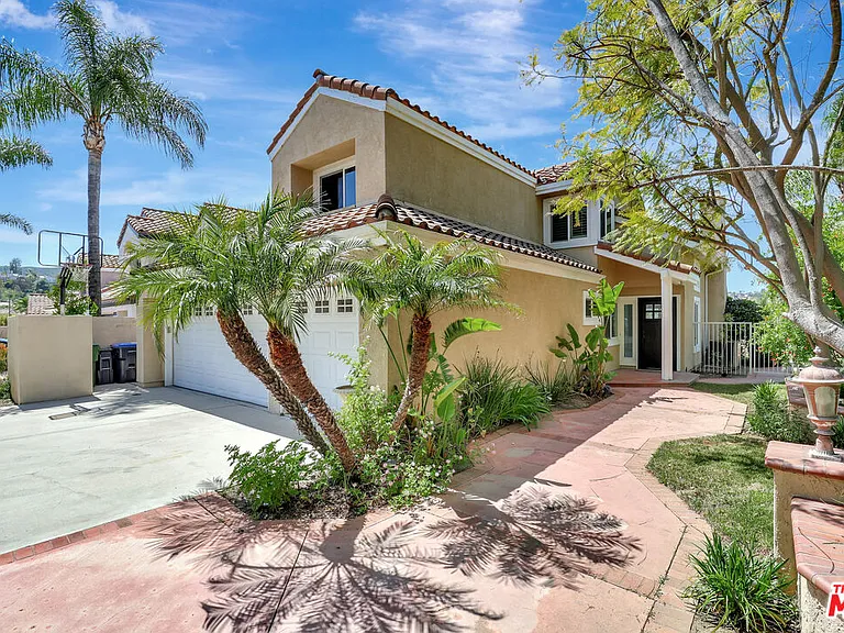 24701 Calle Conejo — Photo 1