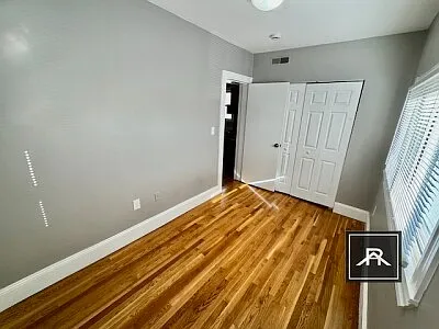 31 Adamson St #2 — Photo 14