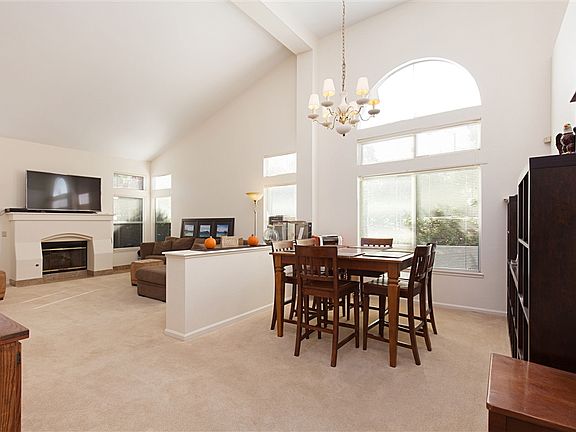 2nd image of 1204 Via San Jacinto