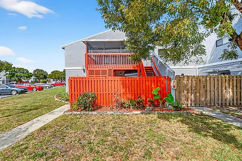 18 Crossings Cir #F Photo 1 18 Crossings Cir #F Photo 1