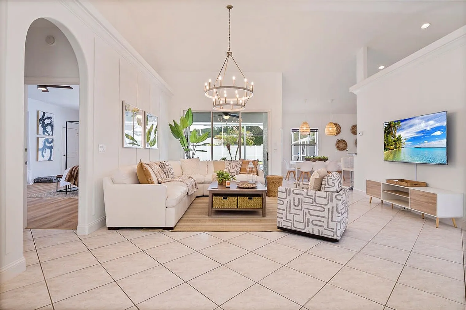 3 bed, 3.0 bath, 2594 sqft, $4,909 — Photo 1