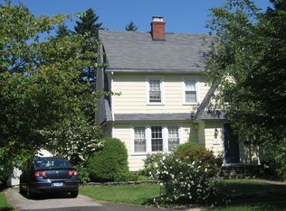 546 Jackman Ave, Fairfield, CT 06825