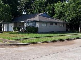 9202 Still River Dr, Houston, TX 77088