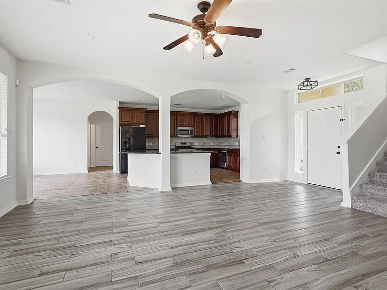 11307 Grand Creek Ln — Photo 8