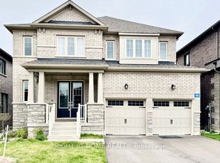 9 Sweet Cicely St, Springwater, ON L9X 2E2