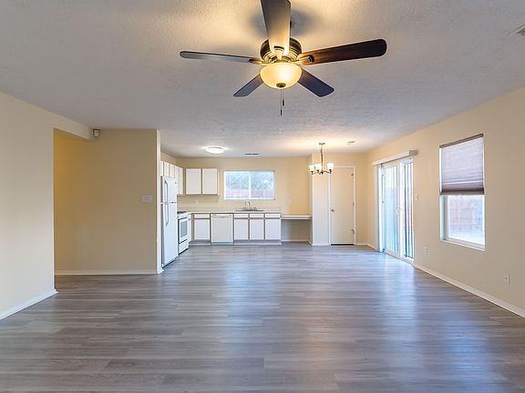 2nd image of 8307 Casa Negra Ct NW