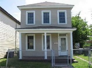 2 Hopkins St, Hampton, VA 23663