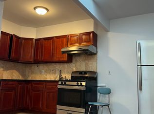 142-35 59th Ave, Flushing, NY 11355