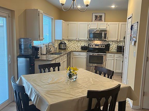 5th image of 605 Buckingham Dr