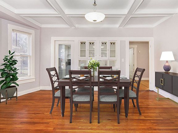 5th image of 2121 Fairmount Ave