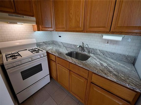 2nd image of 84 Beach Channel Dr #12