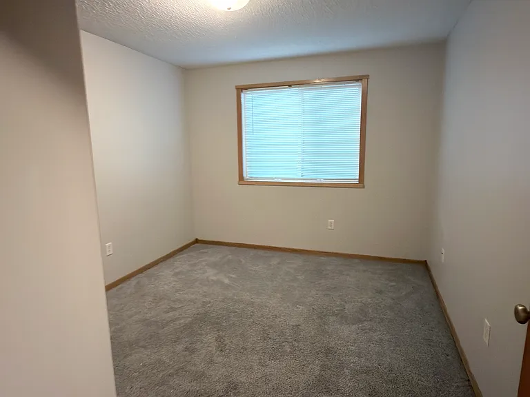 5601 4th St NE #5601 — Photo 10