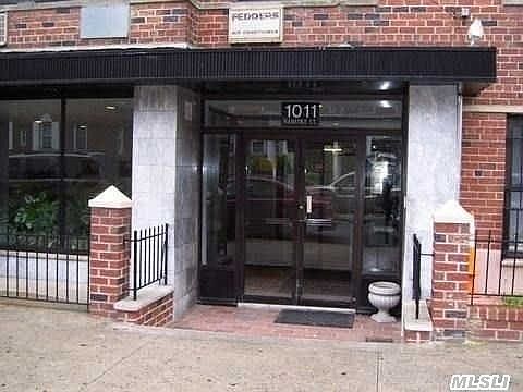1st image of 1011 Nameoke St APT 5G