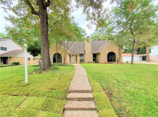 7915 Vickridge Ln, Spring, TX 77379