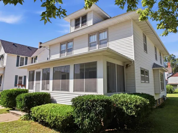 564 7th STREET W W, Winona, MN 55987