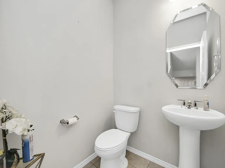 3402 Avondale View Dr — Photo 17