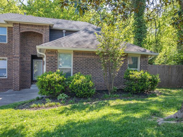 1748 Ridgemere Ct