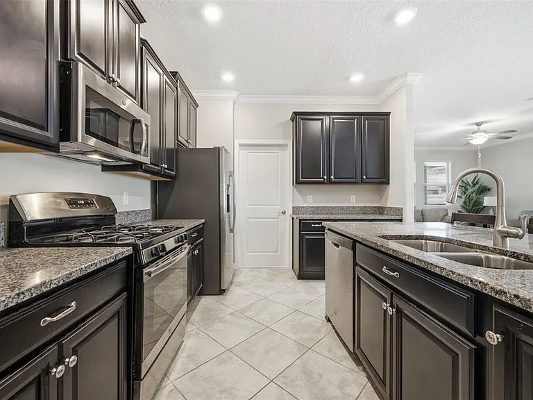 21816 Crest Meadow Dr — Photo 9