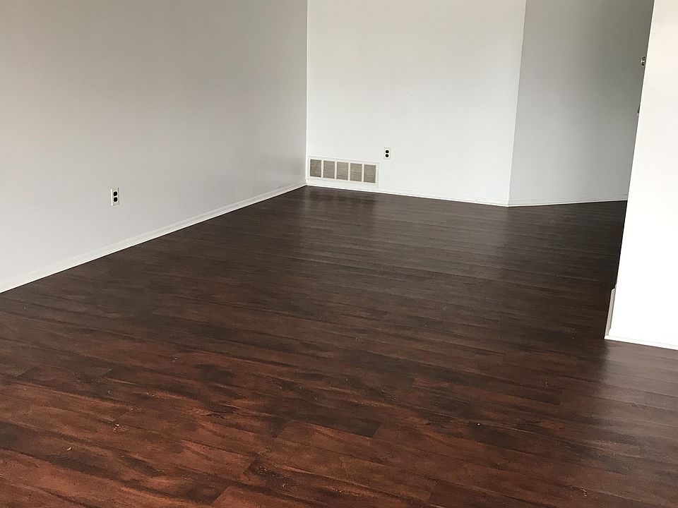 1st image of 2532 Faunce St Floor 1