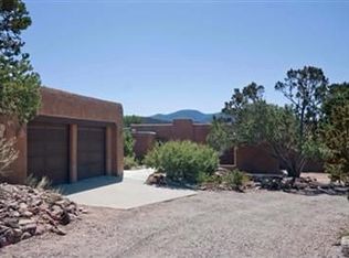 1059 Bishops Lodge Rd, Santa Fe, NM 87501