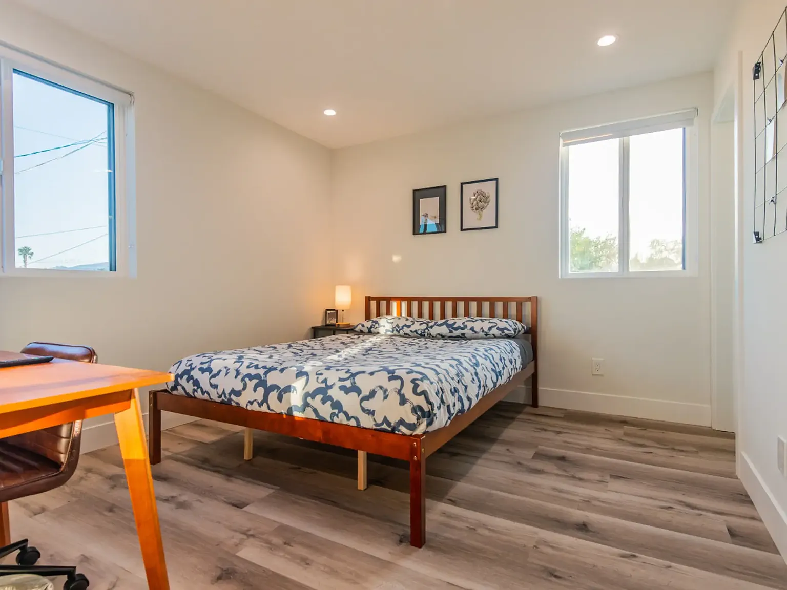 12 bed, 194 sqft, $1,250 — Photo 3