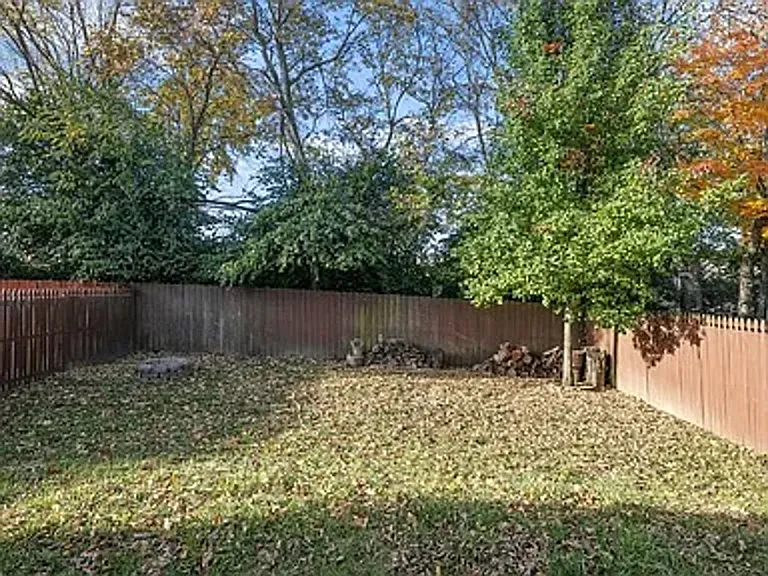 2464 Checkerberry Dr — Photo 14