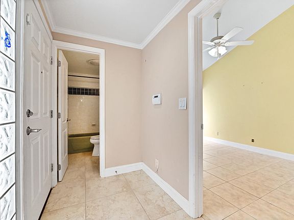 5th image of 129 Lehane Terrace #136