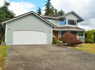 2137 5th St SE, Puyallup, WA 98372