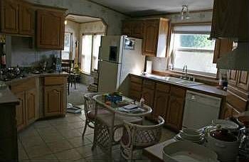 2nd image of 8542 W Arrowhead Ave