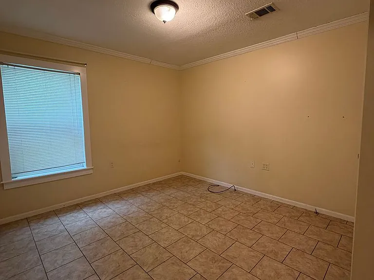 9086 Highway 165 S #A — Photo 12