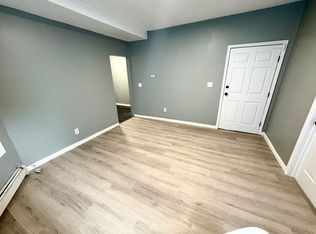27 N 18th St FLOOR 2, East Orange, NJ 07017